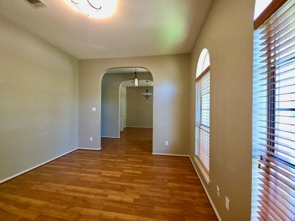1604 Copperhead Cv - Photo 4