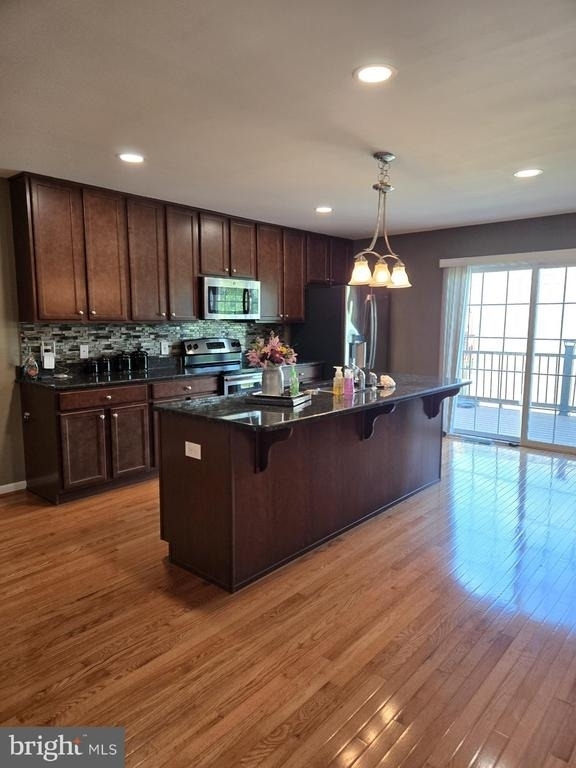 321 5th Avenue - Photo 5