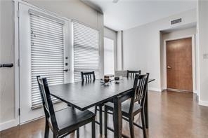 711 W 26th St - Photo 5
