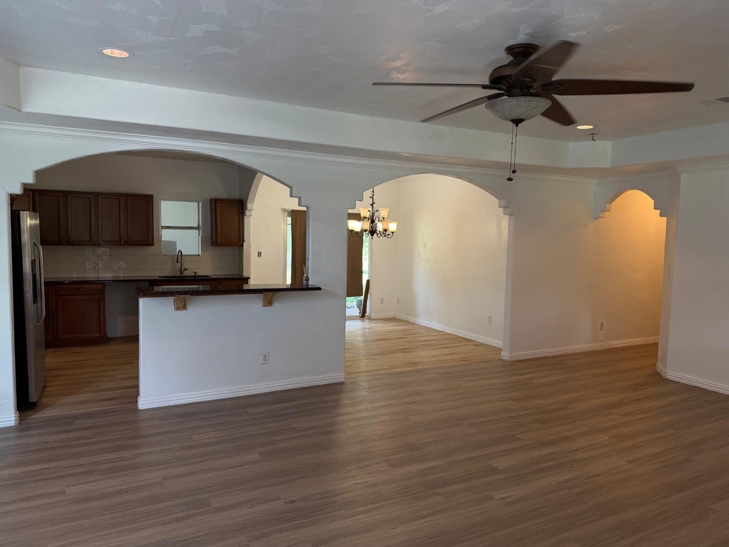 21840 Ann Showers Dr - Photo 3