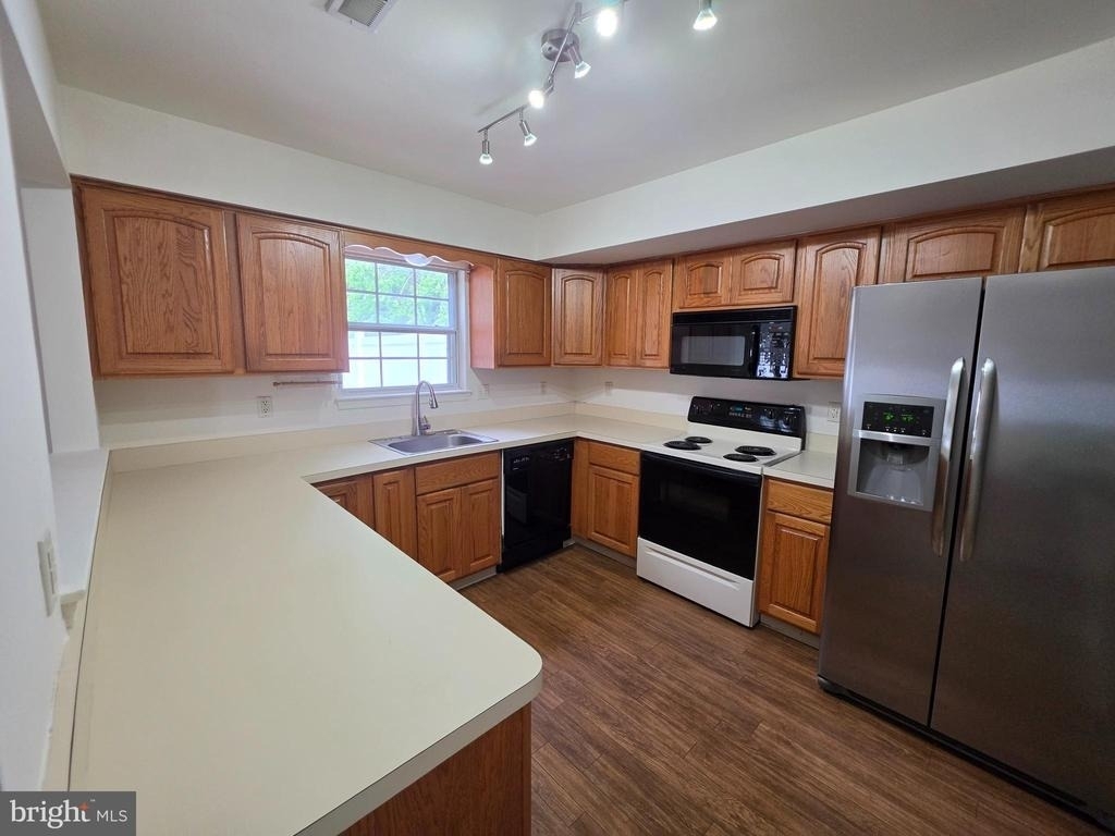 9 Gristmill Drive - Photo 6