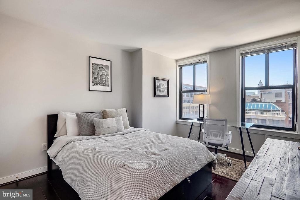 631 D Street Nw - Photo 4