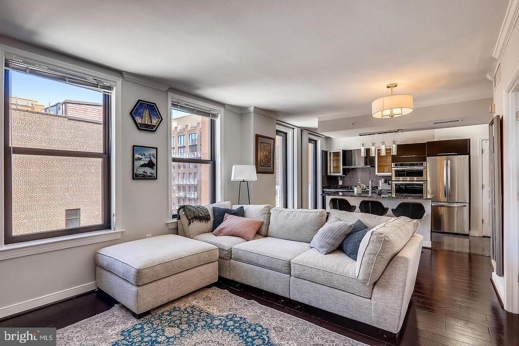 631 D Street Nw - Photo 0