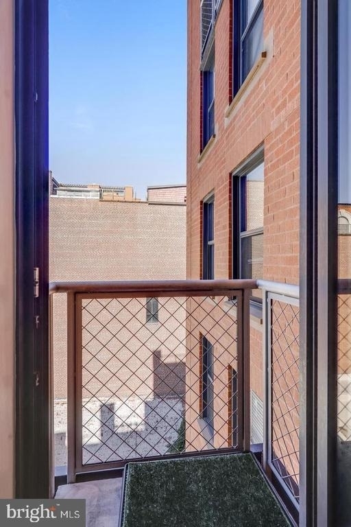 631 D Street Nw - Photo 18
