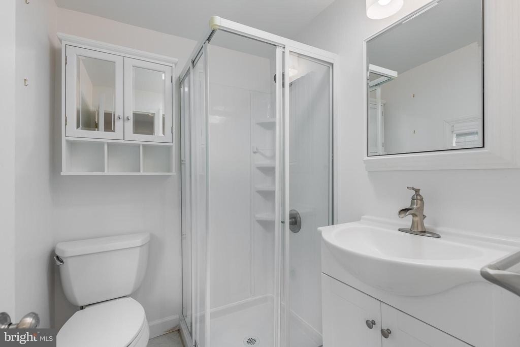 4226 Ellicott Street Nw - Photo 12