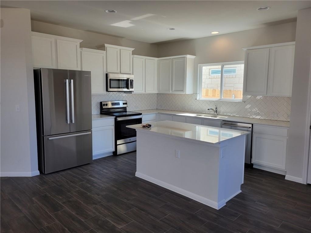 9717 Grapevine Leaf Dr - Photo 3