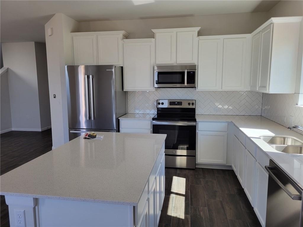 9717 Grapevine Leaf Dr - Photo 4