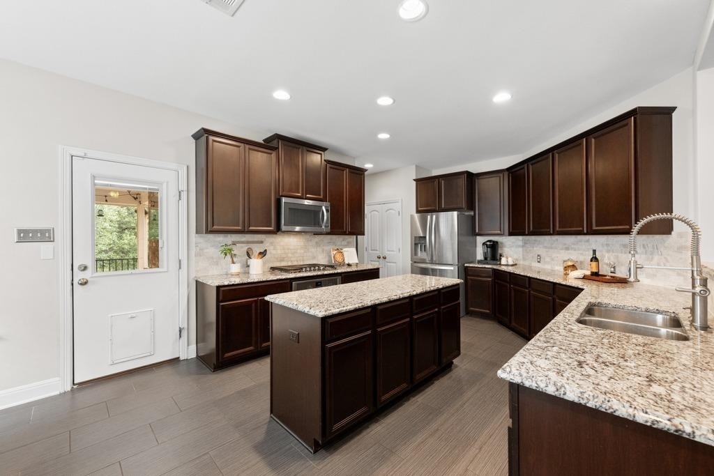 18404 Deleon Bayou Ln - Photo 7