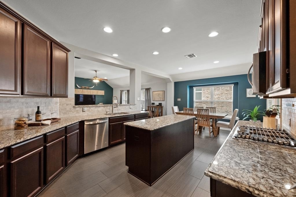 18404 Deleon Bayou Ln - Photo 8