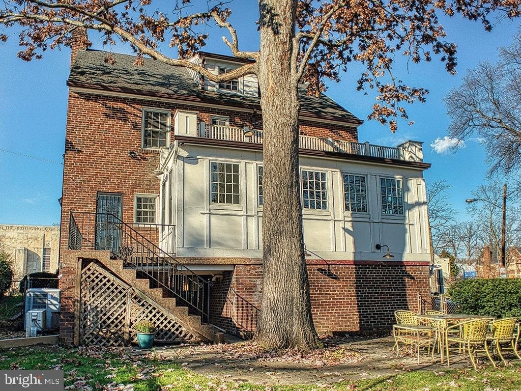 4643 16th Street Nw - Photo 23