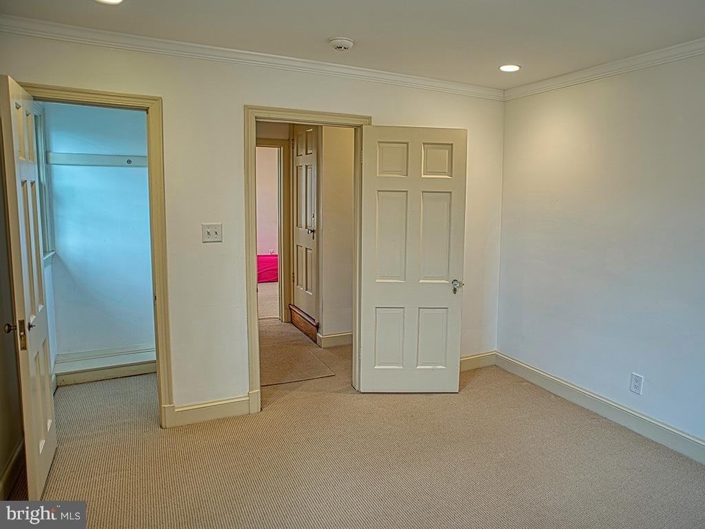 4643 16th Street Nw - Photo 18