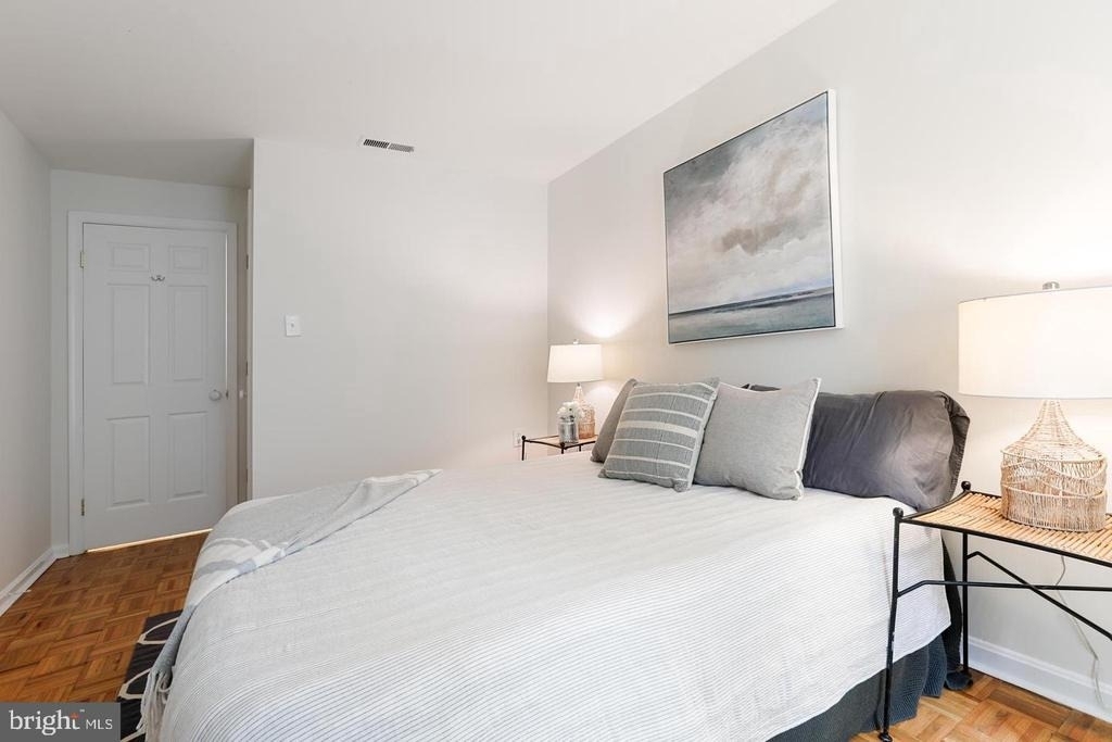 1331 Vermont Avenue Nw - Photo 9