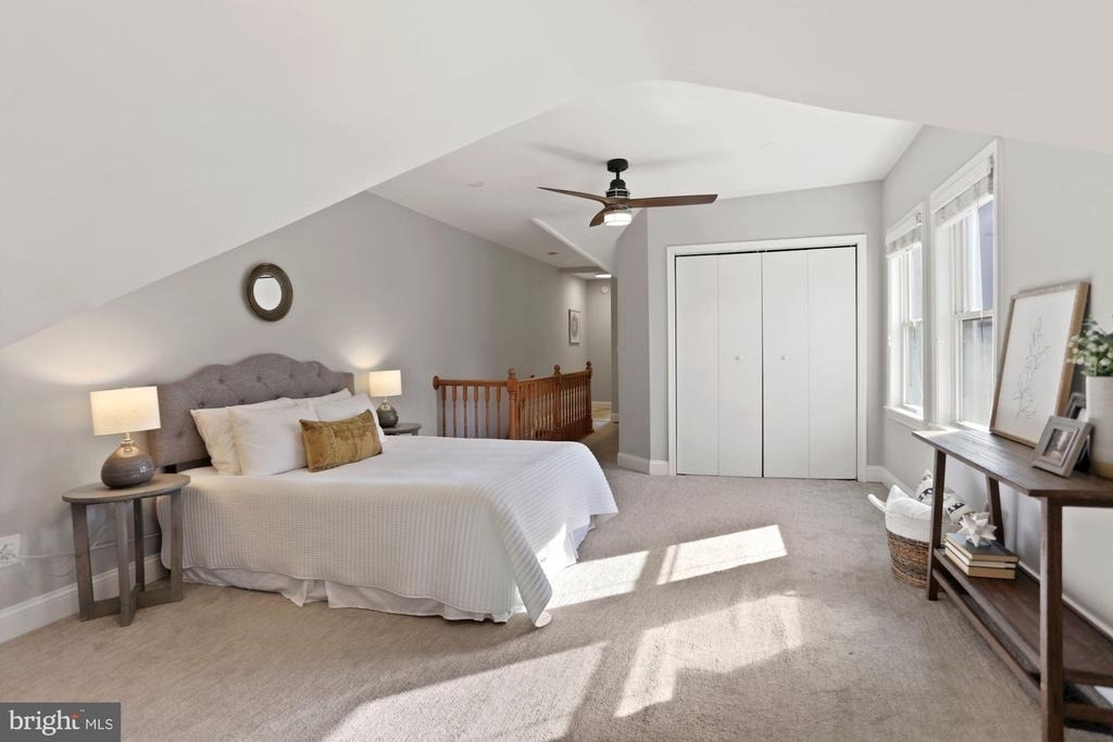 215 T Street Ne - Photo 19