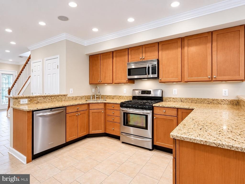 35 Rhode Island Avenue Nw - Photo 3