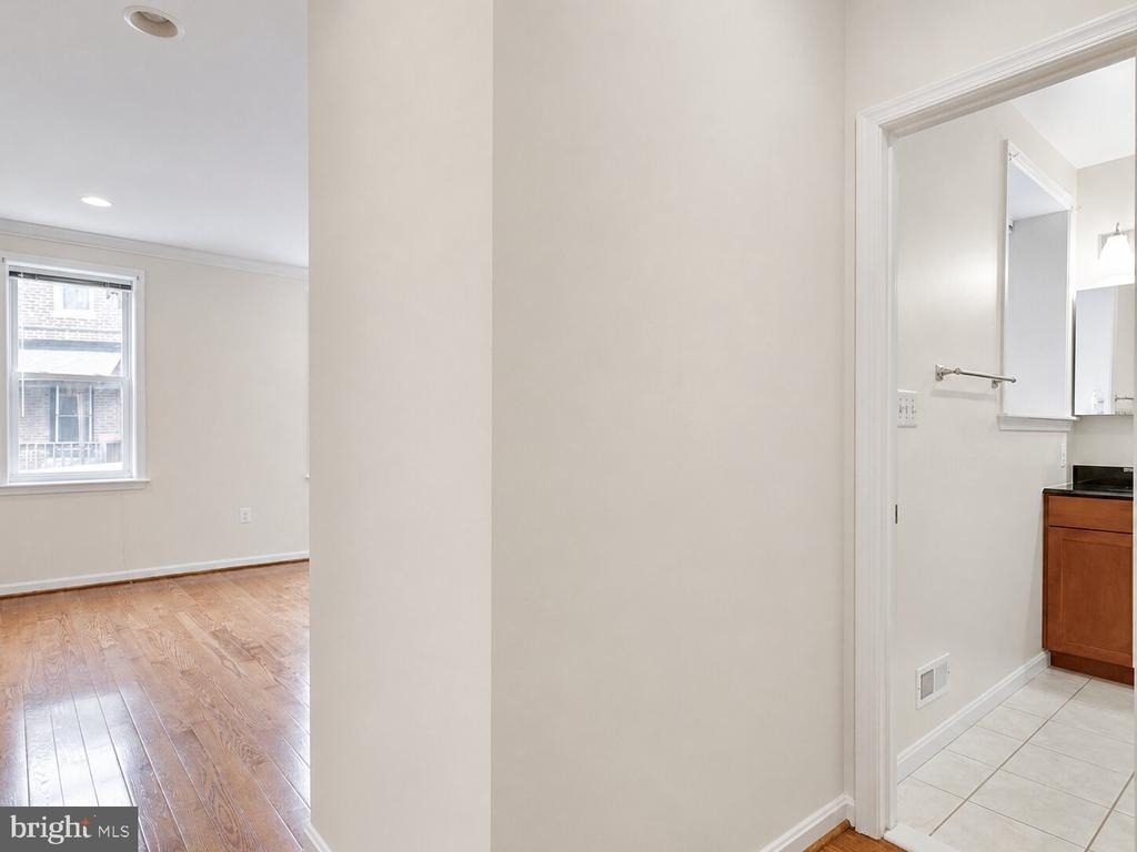 35 Rhode Island Avenue Nw - Photo 13