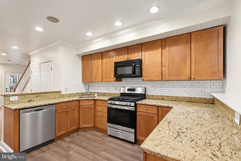 35 Rhode Island Avenue Nw - Photo 7