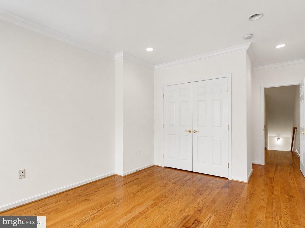 35 Rhode Island Avenue Nw - Photo 17