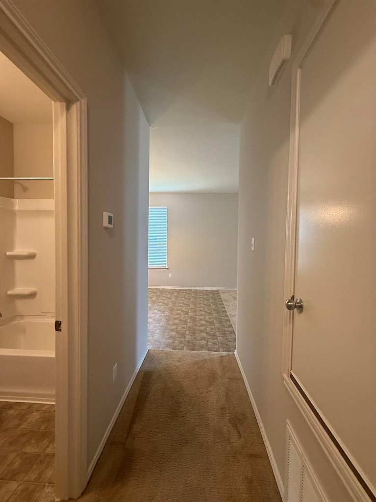 352 Martha Dr - Photo 12