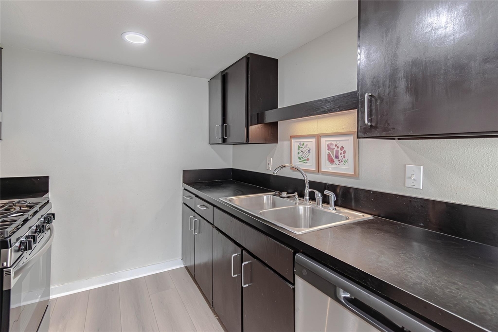 1800 Lavaca St - Photo 5