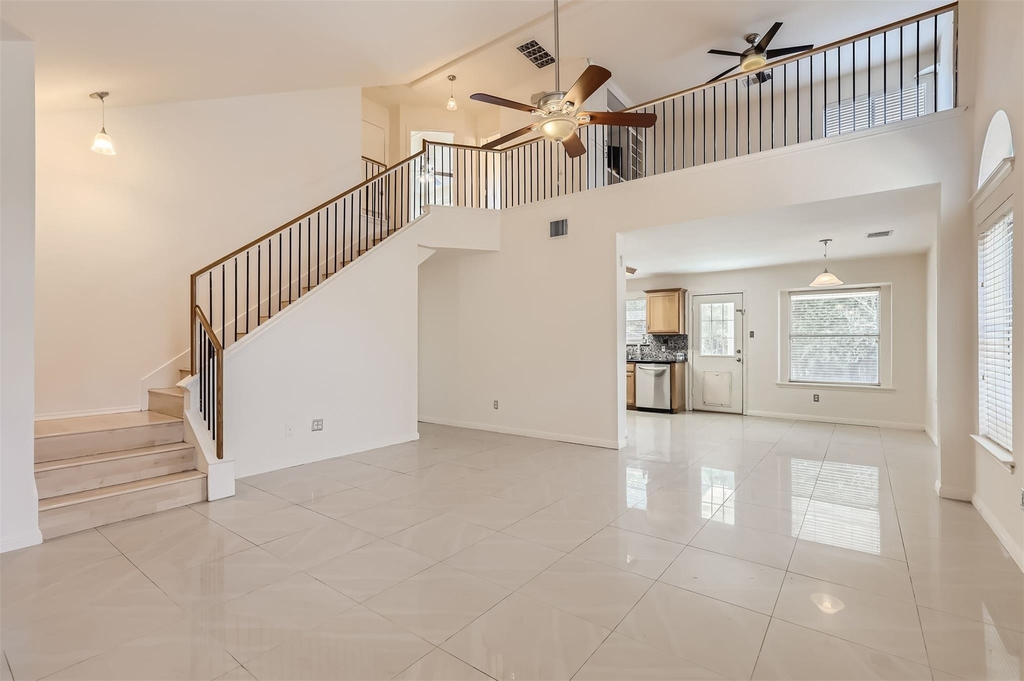 3001 Rainy River Dr - Photo 4