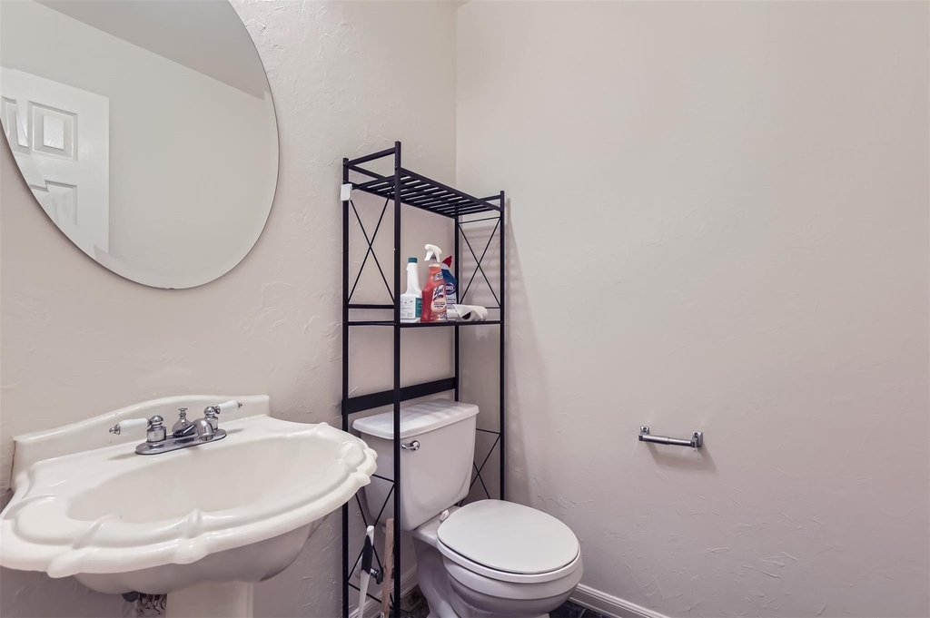3001 Rainy River Dr - Photo 16