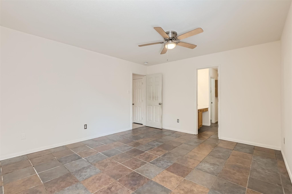 3001 Rainy River Dr - Photo 12