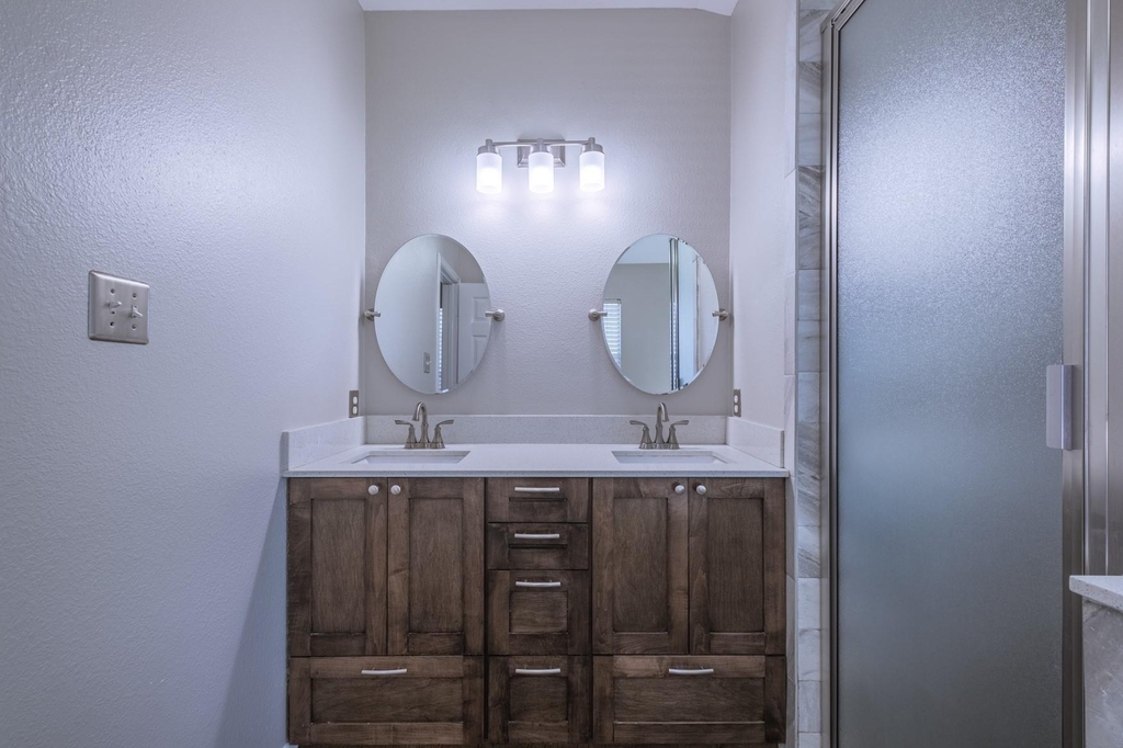 645 Fort Thomas Pl - Photo 22