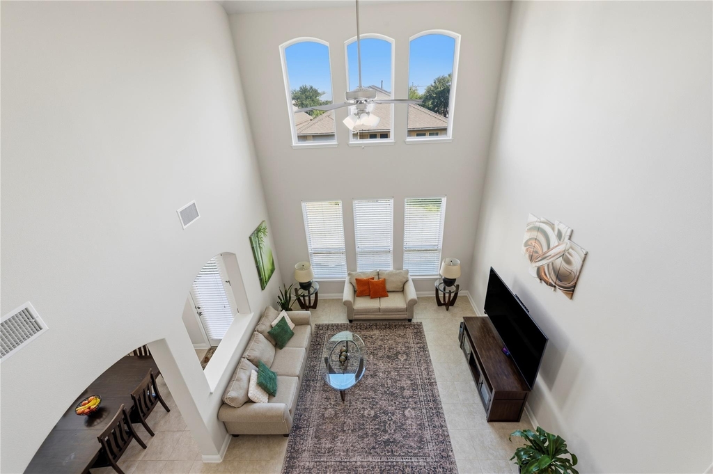 4106 Rainy Creek Ln - Photo 2