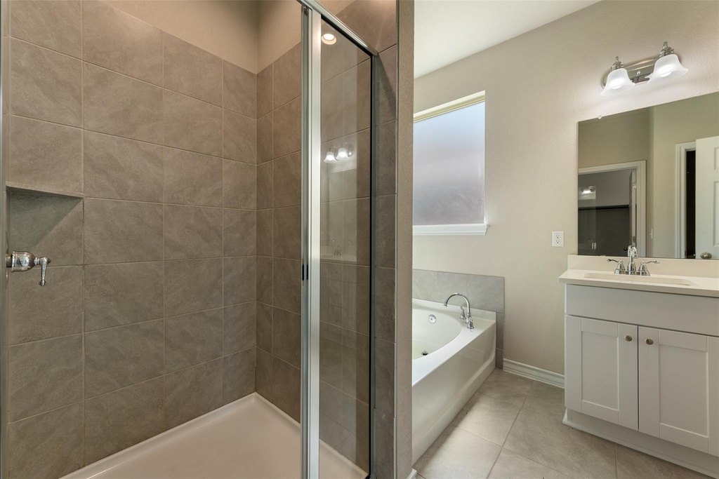 4004 Harbor Point Dr - Photo 25