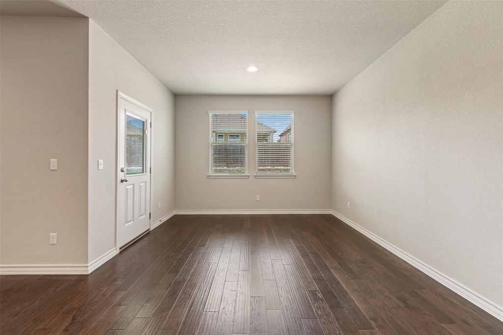 4004 Harbor Point Dr - Photo 18