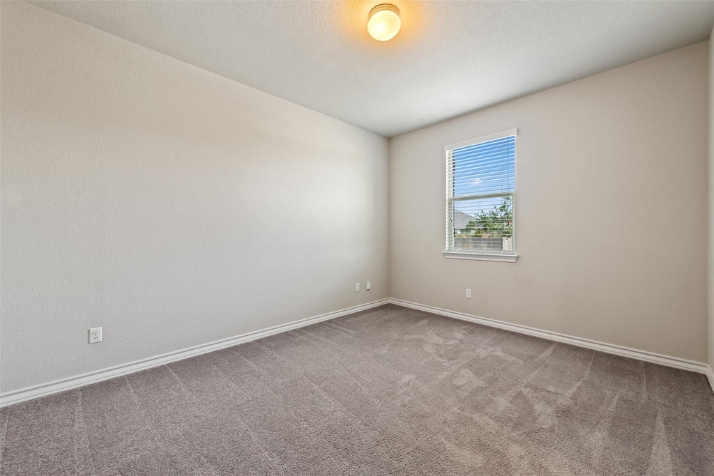 4004 Harbor Point Dr - Photo 7