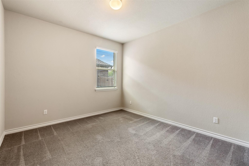 4004 Harbor Point Dr - Photo 29