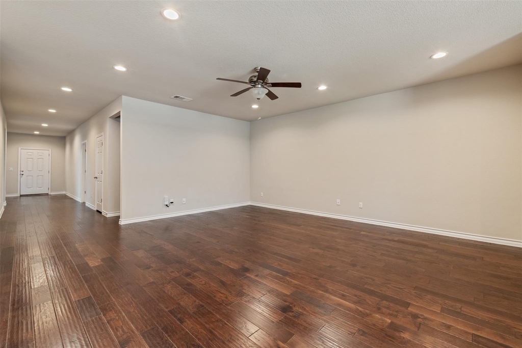 4004 Harbor Point Dr - Photo 12