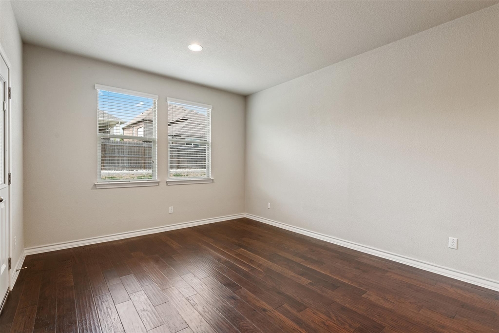 4004 Harbor Point Dr - Photo 19