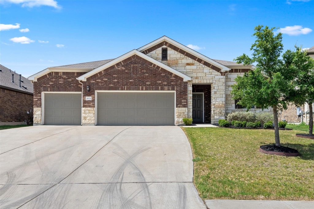 4004 Harbor Point Dr - Photo 0