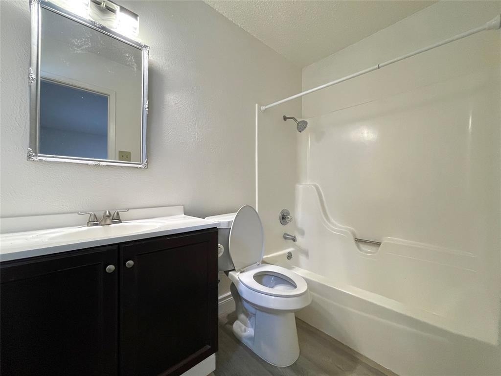 1729 Cricket Hollow Dr - Photo 11