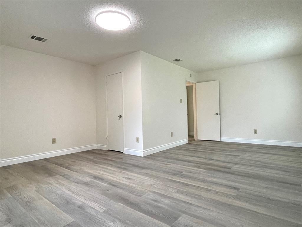 1729 Cricket Hollow Dr - Photo 10