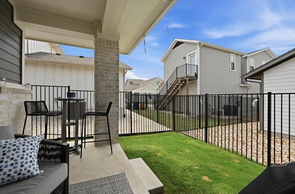8400 Ausblick Ave - Photo 28