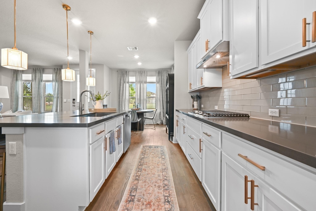 8400 Ausblick Ave - Photo 13