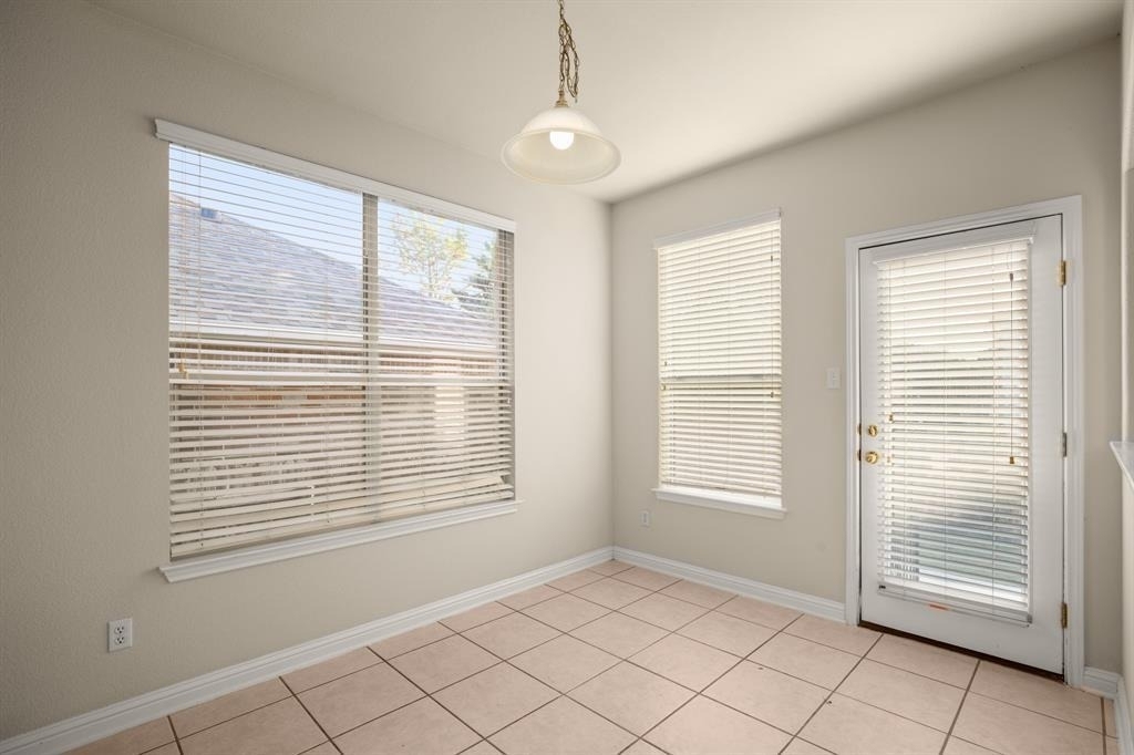 10105 Wind Cave Trl - Photo 7