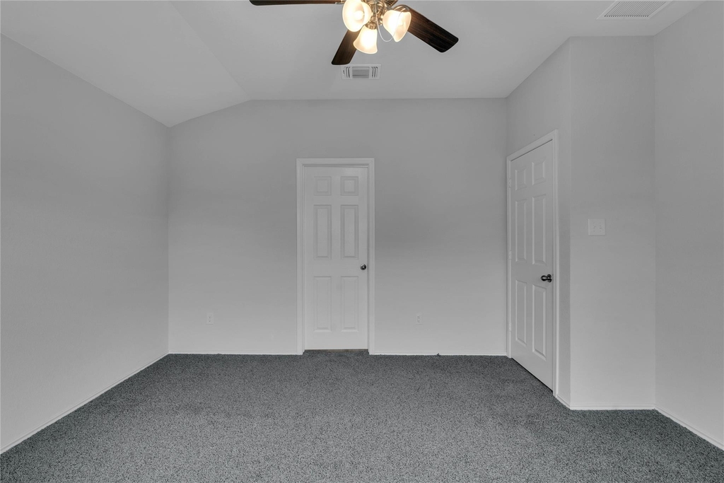 1303 Prospector Trl - Photo 24