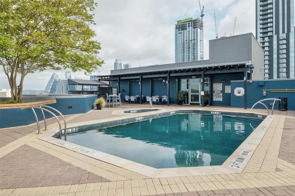 54 Rainey St - Photo 32