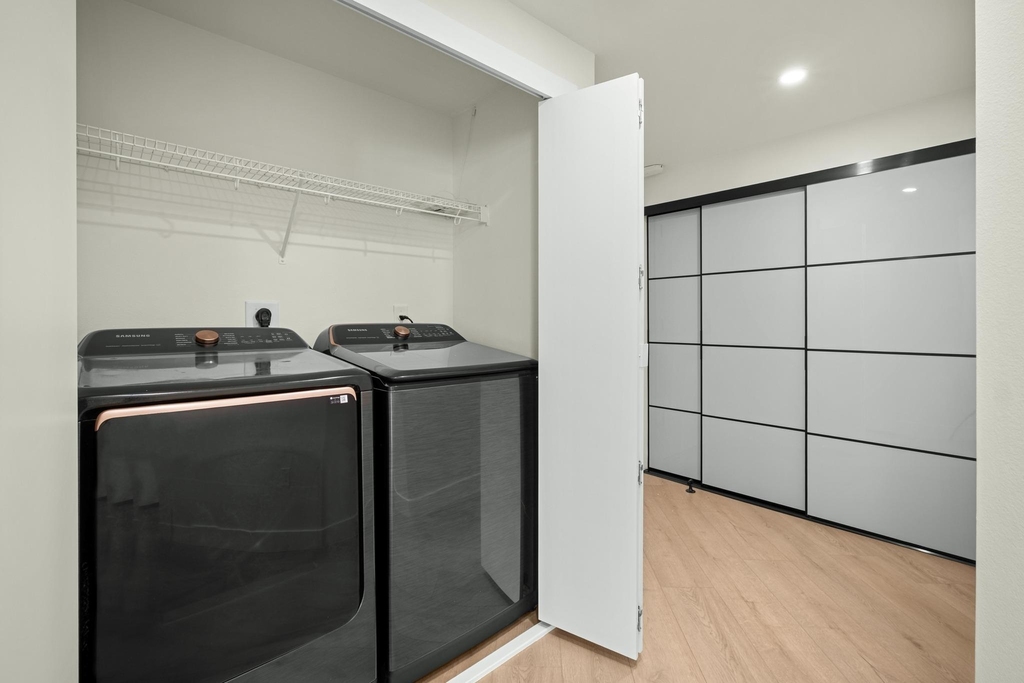 54 Rainey St - Photo 20