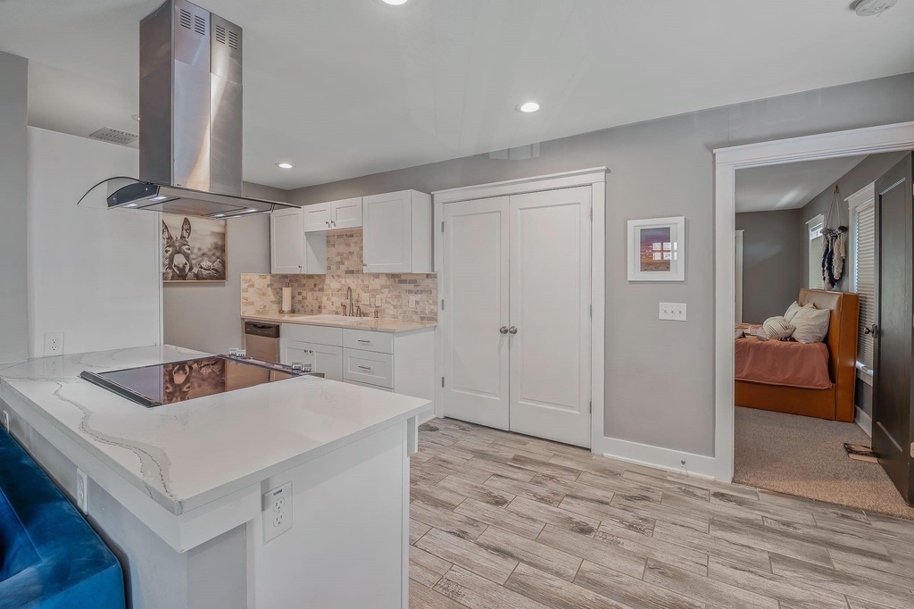 2404 Oak Crest Ave - Photo 38