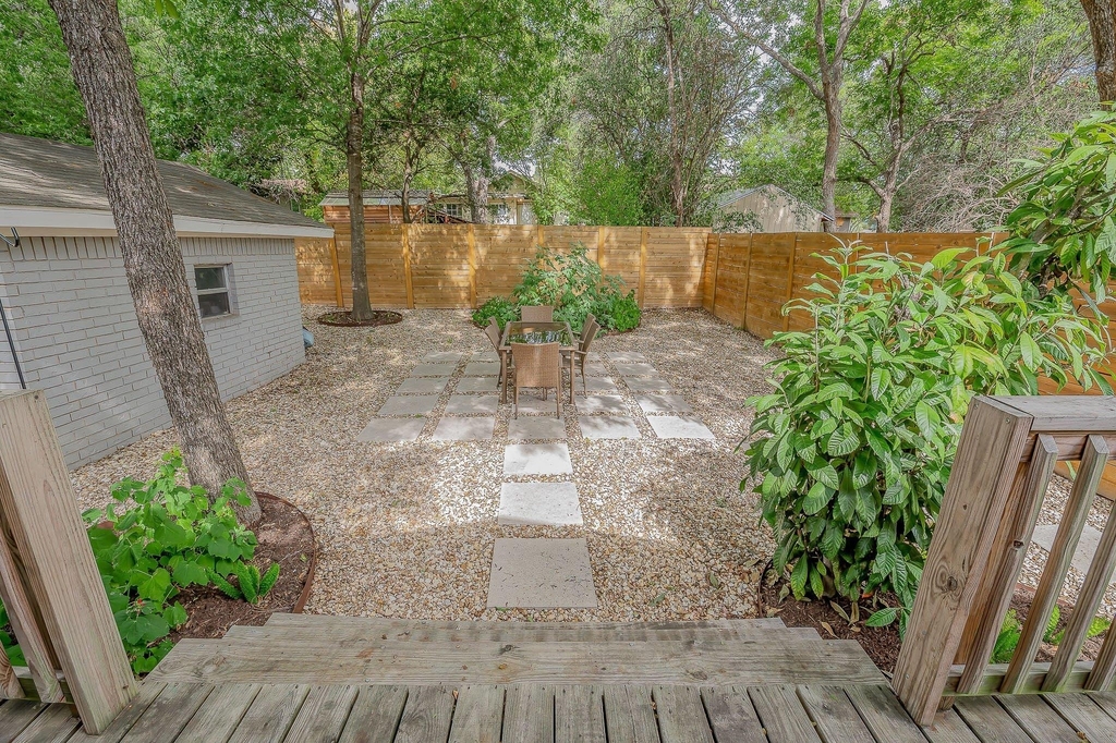 2404 Oak Crest Ave - Photo 52