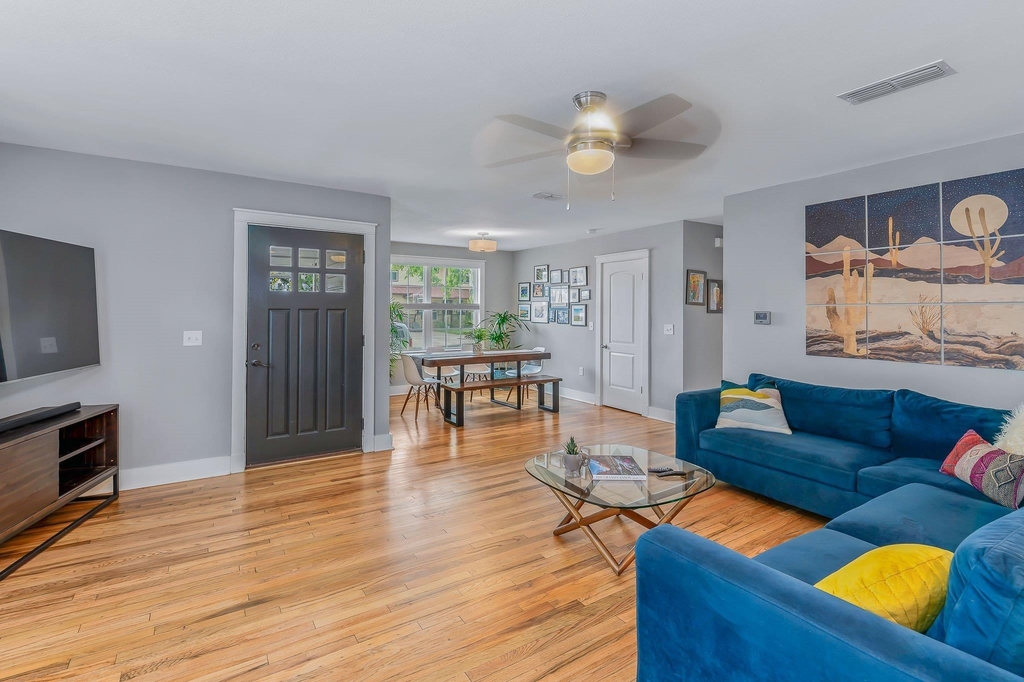 2404 Oak Crest Ave - Photo 35