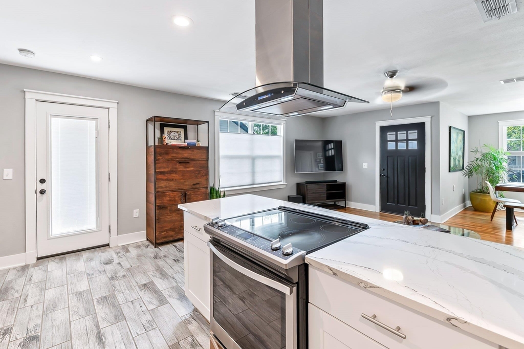 2404 Oak Crest Ave - Photo 42