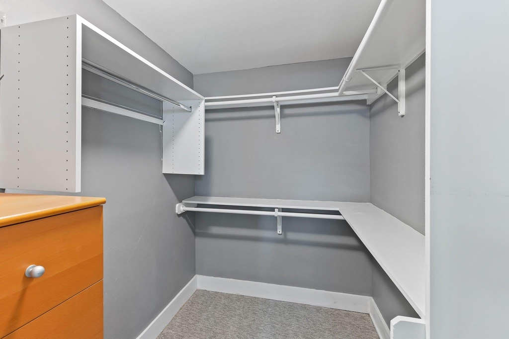 2404 Oak Crest Ave - Photo 49