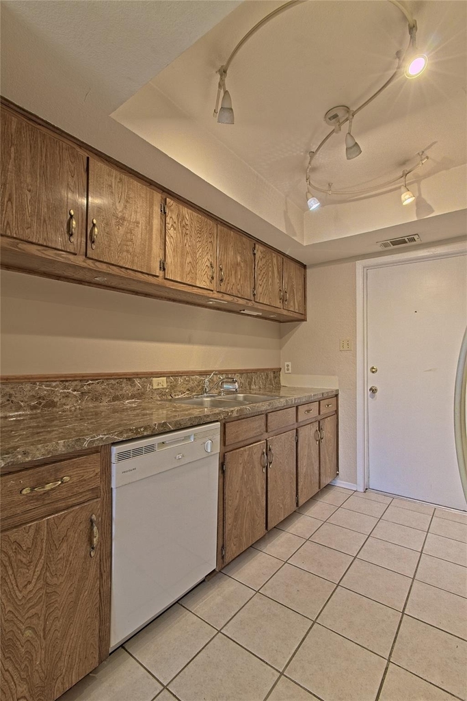 914 Garden Meadow Dr - Photo 13