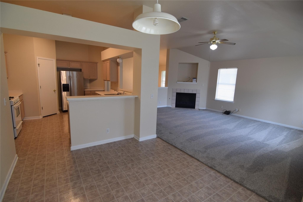 380 Zebra Dr - Photo 4